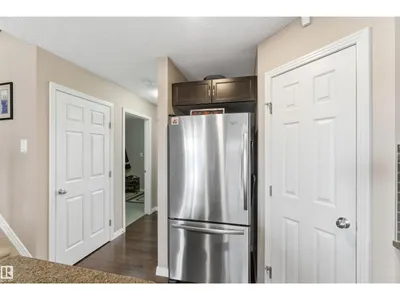 3039 Harvey CR NW photo 10