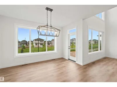 2232 5 AV SW photo 11