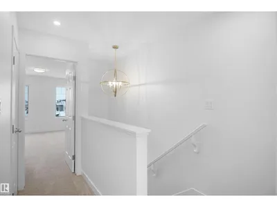 21032 24 AV NW photo 18