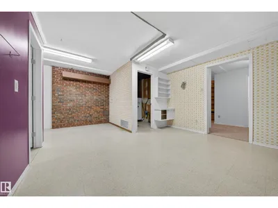 707 65 AV NW photo 51