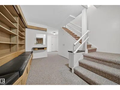707 65 AV NW photo 44