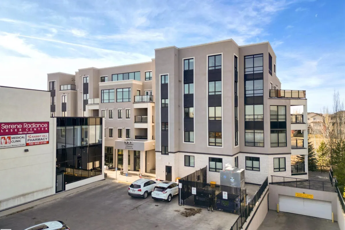 #408 1350 WINDERMERE WY SW exterior