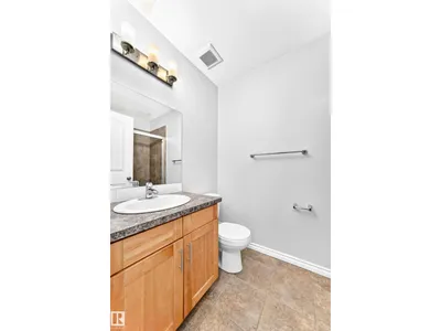 12124 122 ST NW photo 22