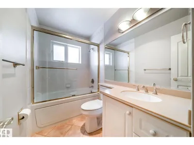 10231 46 ST NW photo 32