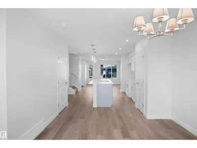 22525 83A AV NW photo 14