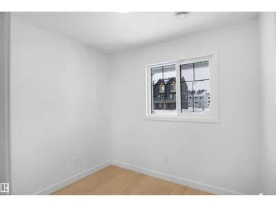 21034 24 AV NW photo 6