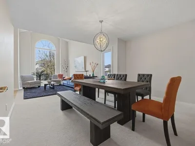 11551 14 AV NW photo 18