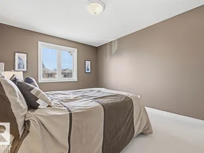 11551 14 AV NW photo 53