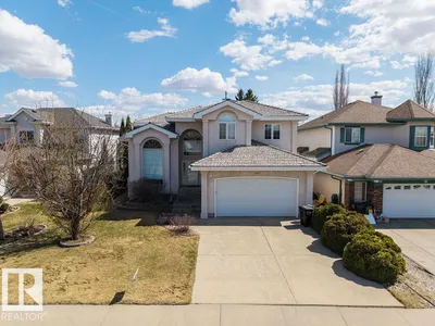 11551 14 AV NW photo 70