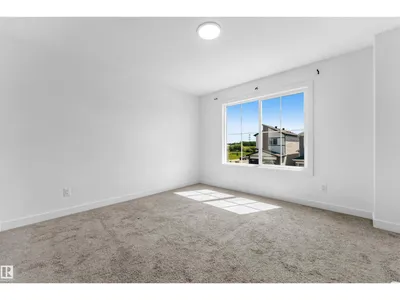 1208 14 AVE NW NW photo 29