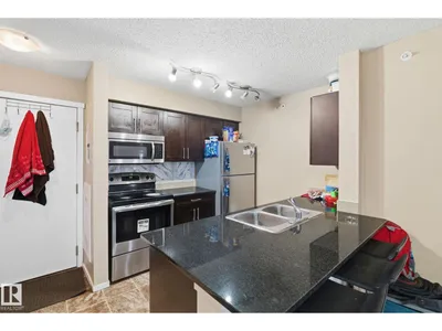 #424 1510 WATT DR SW photo 4