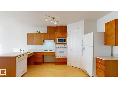 #246 13441 127 ST NW photo 18