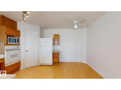 #246 13441 127 ST NW photo 20