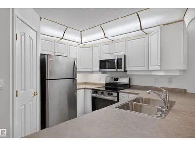 #215 6703 172 ST NW photo 5