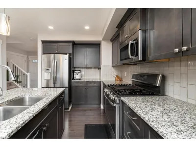 191 Reed Place photo 4