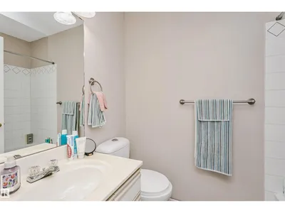 1612 80A ST NW photo 32
