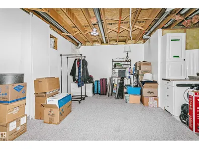 1612 80A ST NW photo 35