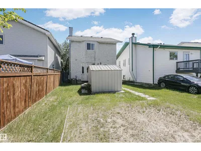 1612 80A ST NW photo 45