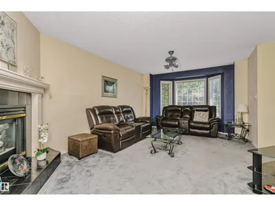 1612 80A ST NW photo 5