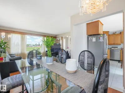 10527 134A AV NW photo 11