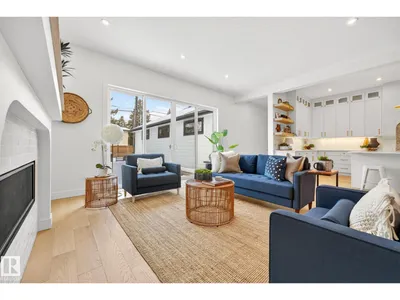 14004 89A AV NW photo 17