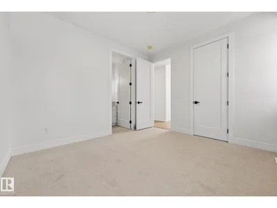 14004 89A AV NW photo 44