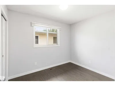 8123 8125 83 AV NW photo 19