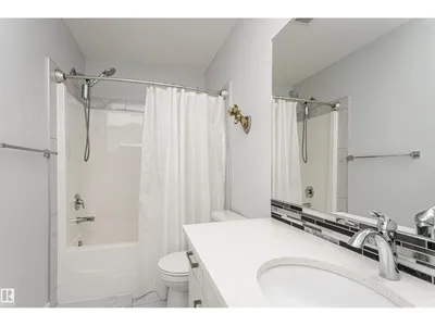 #55 723 172 ST SW photo 29