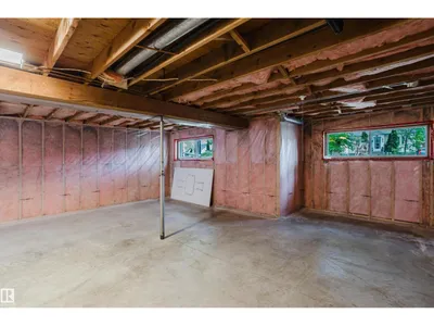11208 69 ST NW photo 34