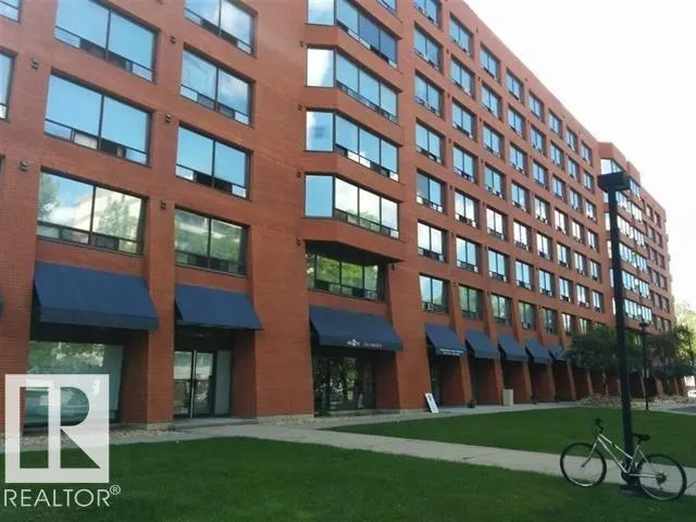 #206 10160 114 ST NW exterior