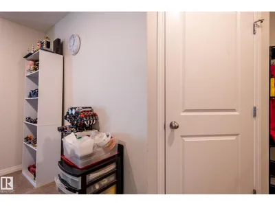#228 11325 83 ST NW photo 14
