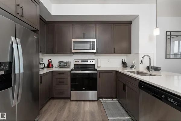 2522 152 AV NW photo 2