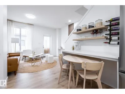 622 172 AV NE photo 7