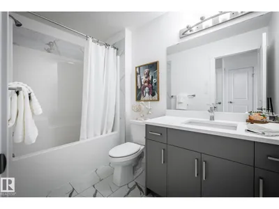 626 172 AV NE photo 17