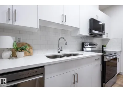 626 172 AV NE photo 6
