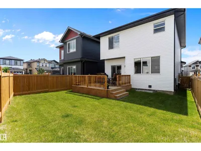 3804 42 AV photo 47