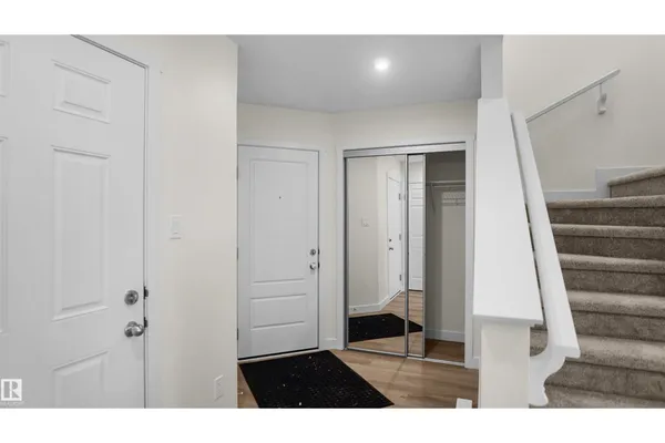 165 Munn WY photo 3