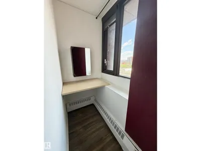 #409 10145 109 st NW photo 15