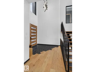 104 EDGEWATER CI photo 15