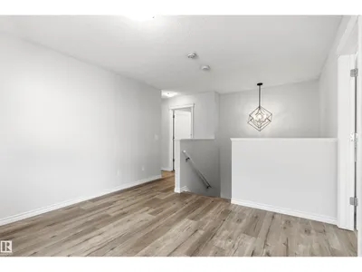 3214 22a AV NW photo 32