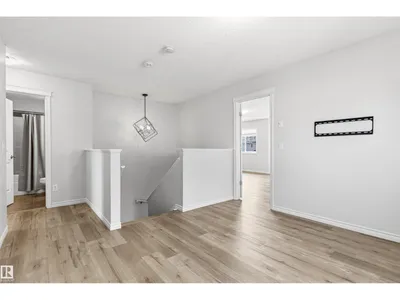 3214 22a AV NW photo 33