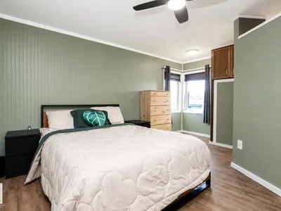 1036 Lakeland CR photo 16