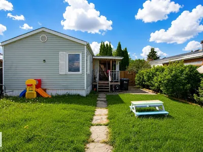 1036 Lakeland CR photo 26