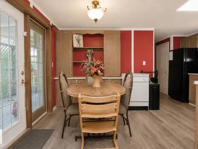 1036 Lakeland CR photo 9