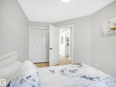 10336 178 AV NW photo 35