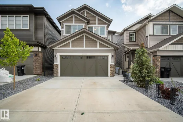 20023 26 AV NW photo 2