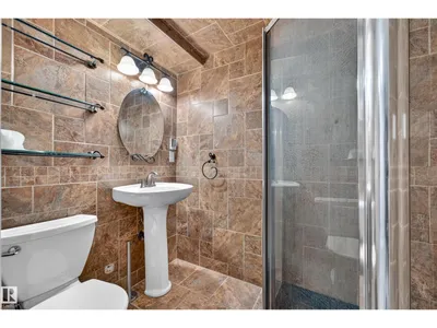 12819 45 ST NW photo 38