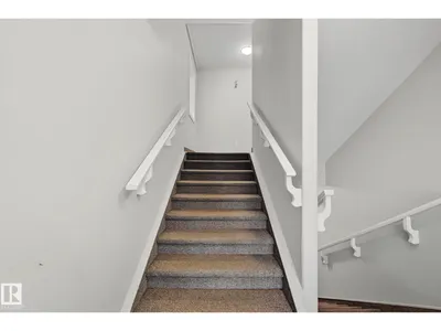 #202 11935 106St NW photo 31