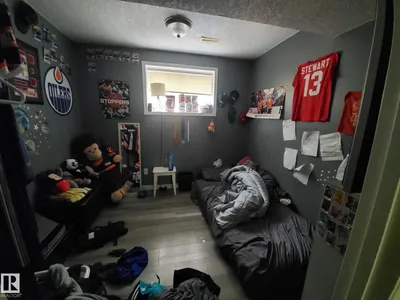 53 LANGLEY photo 22