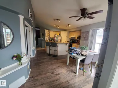 53 LANGLEY photo 7